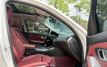 BMW 3 серия, 2022 год, 2 795 000 рублей, 11 фотография