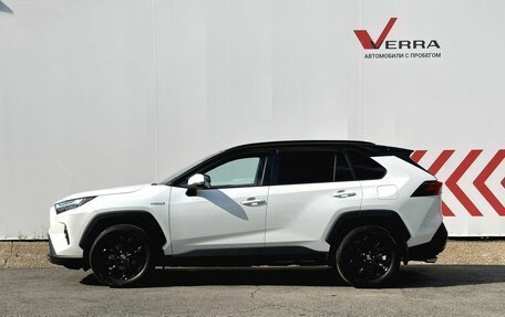Toyota RAV4, 2024 год, 5 150 000 рублей, 2 фотография