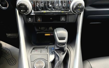 Toyota RAV4, 2024 год, 5 150 000 рублей, 21 фотография