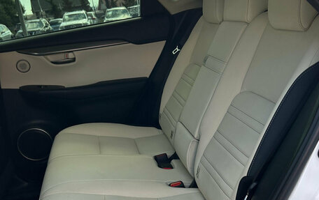 Lexus NX I, 2018 год, 3 090 000 рублей, 11 фотография