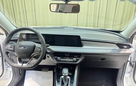 Ford Focus IV, 2022 год, 1 180 000 рублей, 10 фотография