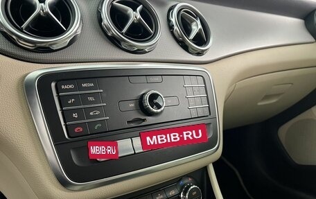 Mercedes-Benz GLA, 2019 год, 2 350 000 рублей, 14 фотография