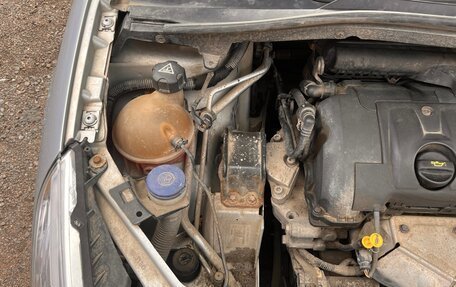 Citroen C4 II рестайлинг, 2010 год, 250 000 рублей, 23 фотография
