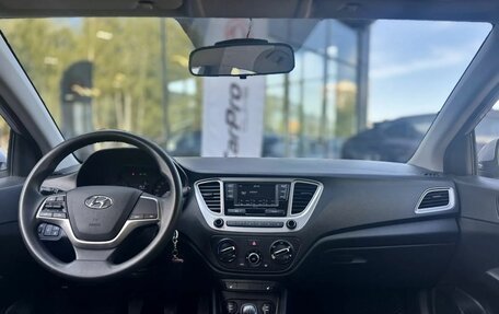 Hyundai Solaris II рестайлинг, 2021 год, 1 445 000 рублей, 8 фотография