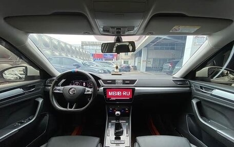 Skoda Superb III рестайлинг, 2022 год, 2 070 000 рублей, 13 фотография