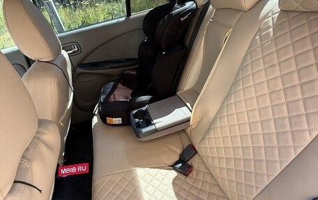 Nissan Almera, 2002 год, 185 000 рублей, 8 фотография