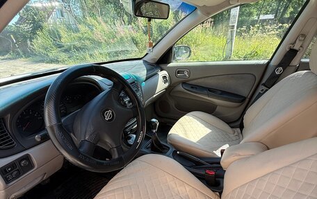 Nissan Almera, 2002 год, 185 000 рублей, 11 фотография