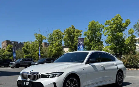 BMW 3 серия, 2023 год, 2 700 666 рублей, 1 фотография