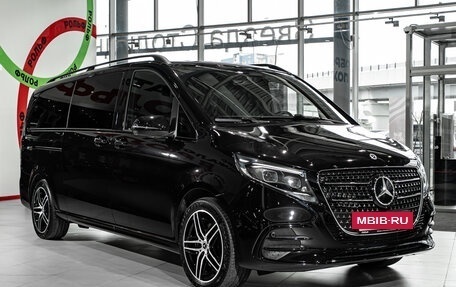 Mercedes-Benz V-Класс, 2025 год, 13 000 000 рублей, 3 фотография