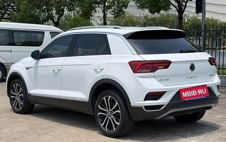 Volkswagen T-Roc I, 2023 год, 1 280 333 рублей, 4 фотография