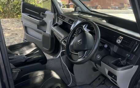 Honda Stepwgn IV, 2016 год, 1 300 000 рублей, 5 фотография