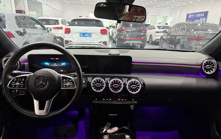Mercedes-Benz A-Класс, 2023 год, 1 550 001 рублей, 15 фотография