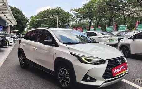 Toyota Yaris, 2022 год, 1 190 005 рублей, 7 фотография