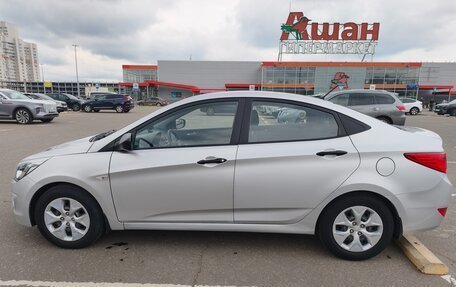 Hyundai Solaris II рестайлинг, 2015 год, 1 040 000 рублей, 4 фотография