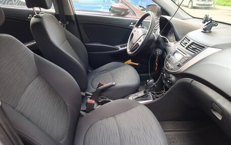 Hyundai Solaris II рестайлинг, 2015 год, 1 040 000 рублей, 9 фотография