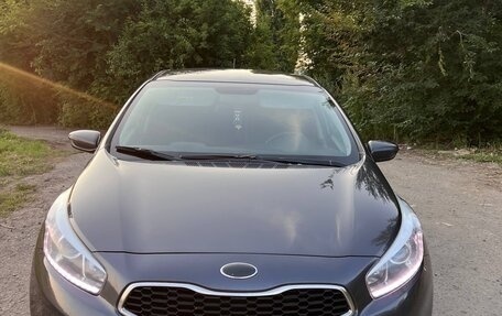 KIA cee'd III, 2013 год, 1 050 000 рублей, 2 фотография