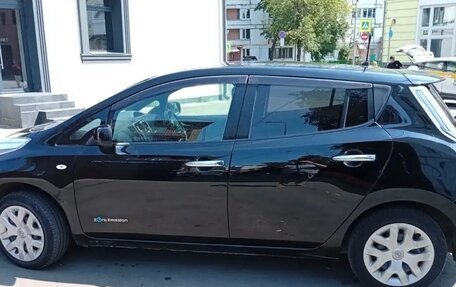 Nissan Leaf I, 2014 год, 700 000 рублей, 8 фотография