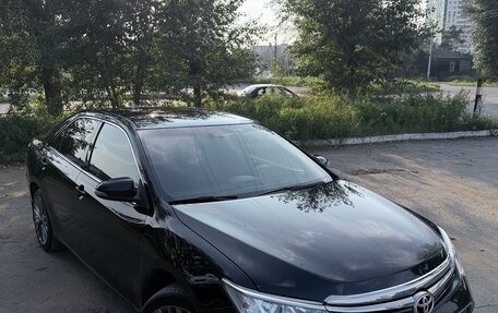 Toyota Camry, 2015 год, 1 890 000 рублей, 3 фотография