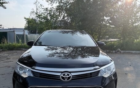 Toyota Camry, 2015 год, 1 890 000 рублей, 4 фотография