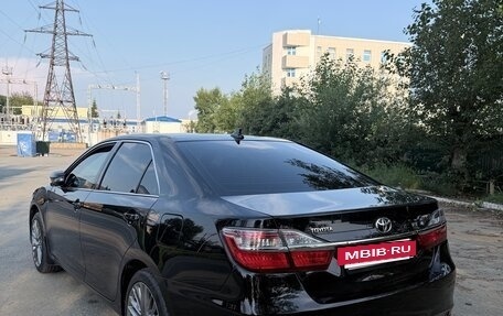 Toyota Camry, 2015 год, 1 890 000 рублей, 7 фотография