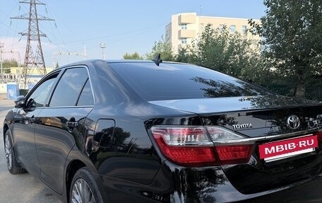 Toyota Camry, 2015 год, 1 890 000 рублей, 8 фотография