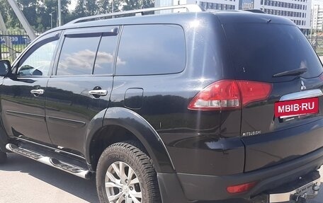 Mitsubishi Pajero Sport II рестайлинг, 2015 год, 2 030 000 рублей, 2 фотография