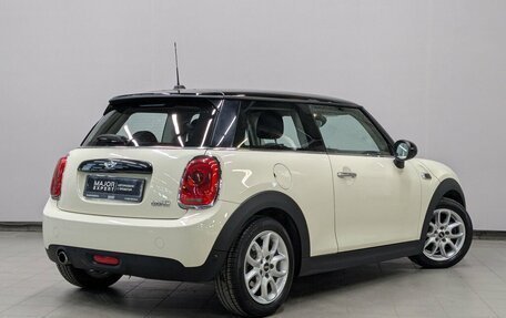 MINI Hatch, 2016 год, 1 830 500 рублей, 15 фотография