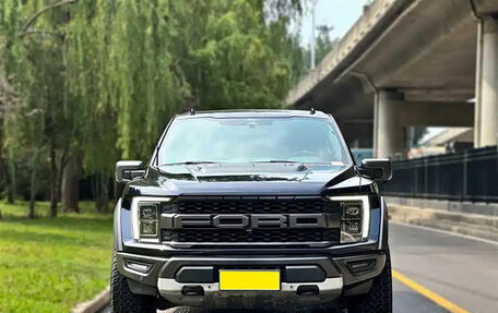 Ford F-150, 2022 год, 9 300 000 рублей, 2 фотография