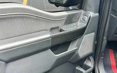 Ford F-150, 2022 год, 9 300 000 рублей, 12 фотография