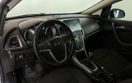 Opel Astra J, 2014 год, 710 000 рублей, 7 фотография