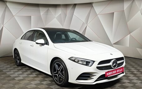Mercedes-Benz A-Класс, 2022 год, 3 000 000 рублей, 3 фотография