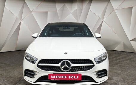 Mercedes-Benz A-Класс, 2022 год, 3 000 000 рублей, 7 фотография
