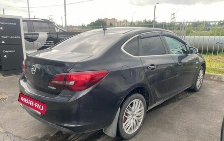 Opel Astra J, 2012 год, 559 000 рублей, 3 фотография
