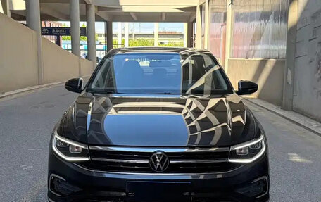 Volkswagen Bora, 2023 год, 1 249 003 рублей, 2 фотография