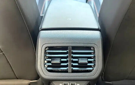 Volkswagen Bora, 2023 год, 1 249 003 рублей, 20 фотография