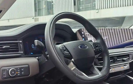 Ford Explorer VI, 2024 год, 6 850 000 рублей, 7 фотография
