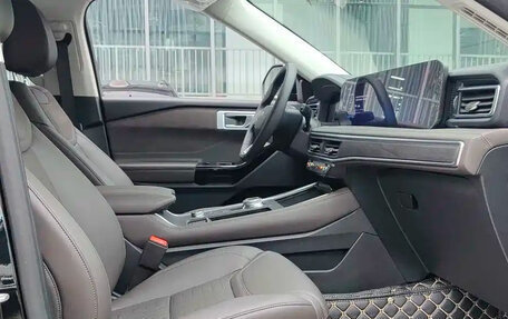 Ford Explorer VI, 2024 год, 6 850 000 рублей, 13 фотография