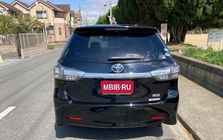 Toyota Wish II, 2017 год, 1 130 000 рублей, 7 фотография