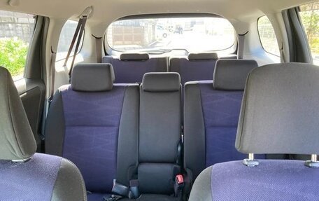 Toyota Wish II, 2017 год, 1 130 000 рублей, 24 фотография