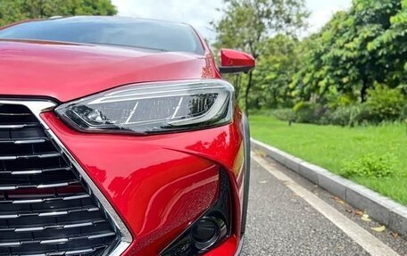 Toyota Yaris XP150 рестайлинг, 2023 год, 1 540 990 рублей, 9 фотография