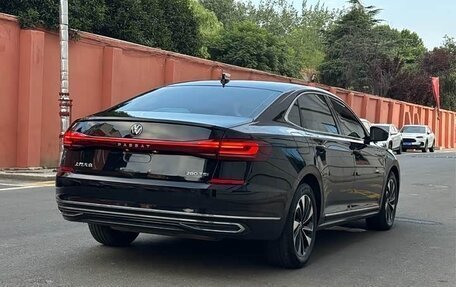 Volkswagen Passat B8 рестайлинг, 2023 год, 1 890 990 рублей, 2 фотография
