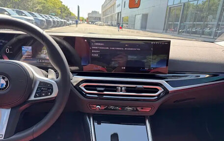 BMW 3 серия, 2023 год, 2 700 666 рублей, 11 фотография