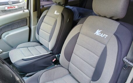Renault Logan I, 2006 год, 300 000 рублей, 6 фотография