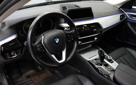 BMW 5 серия, 2018 год, 3 490 000 рублей, 9 фотография