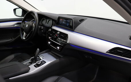 BMW 5 серия, 2018 год, 3 490 000 рублей, 13 фотография