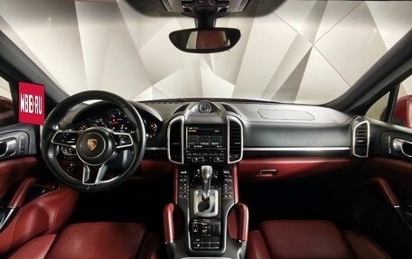 Porsche Cayenne III, 2014 год, 3 250 000 рублей, 14 фотография