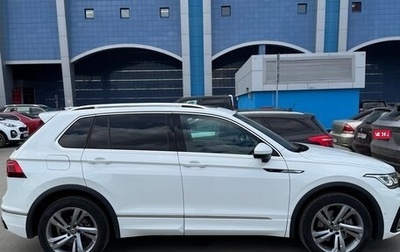 Volkswagen Tiguan II, 2021 год, 4 250 000 рублей, 1 фотография