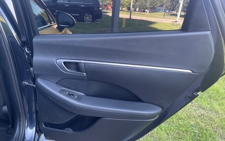 Hyundai Sonata VIII, 2020 год, 2 000 000 рублей, 28 фотография