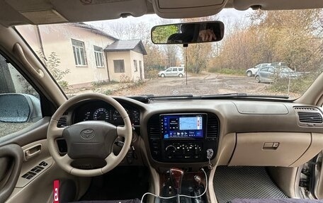 Toyota Land Cruiser 100 рестайлинг 2, 2000 год, 1 100 000 рублей, 8 фотография