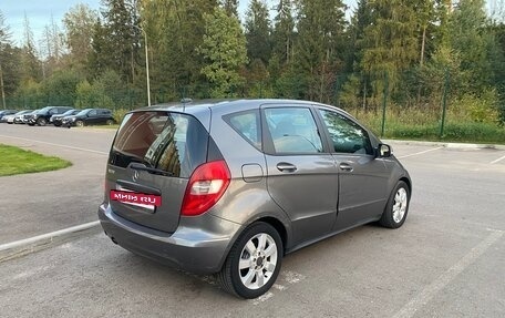 Mercedes-Benz A-Класс, 2012 год, 670 000 рублей, 6 фотография